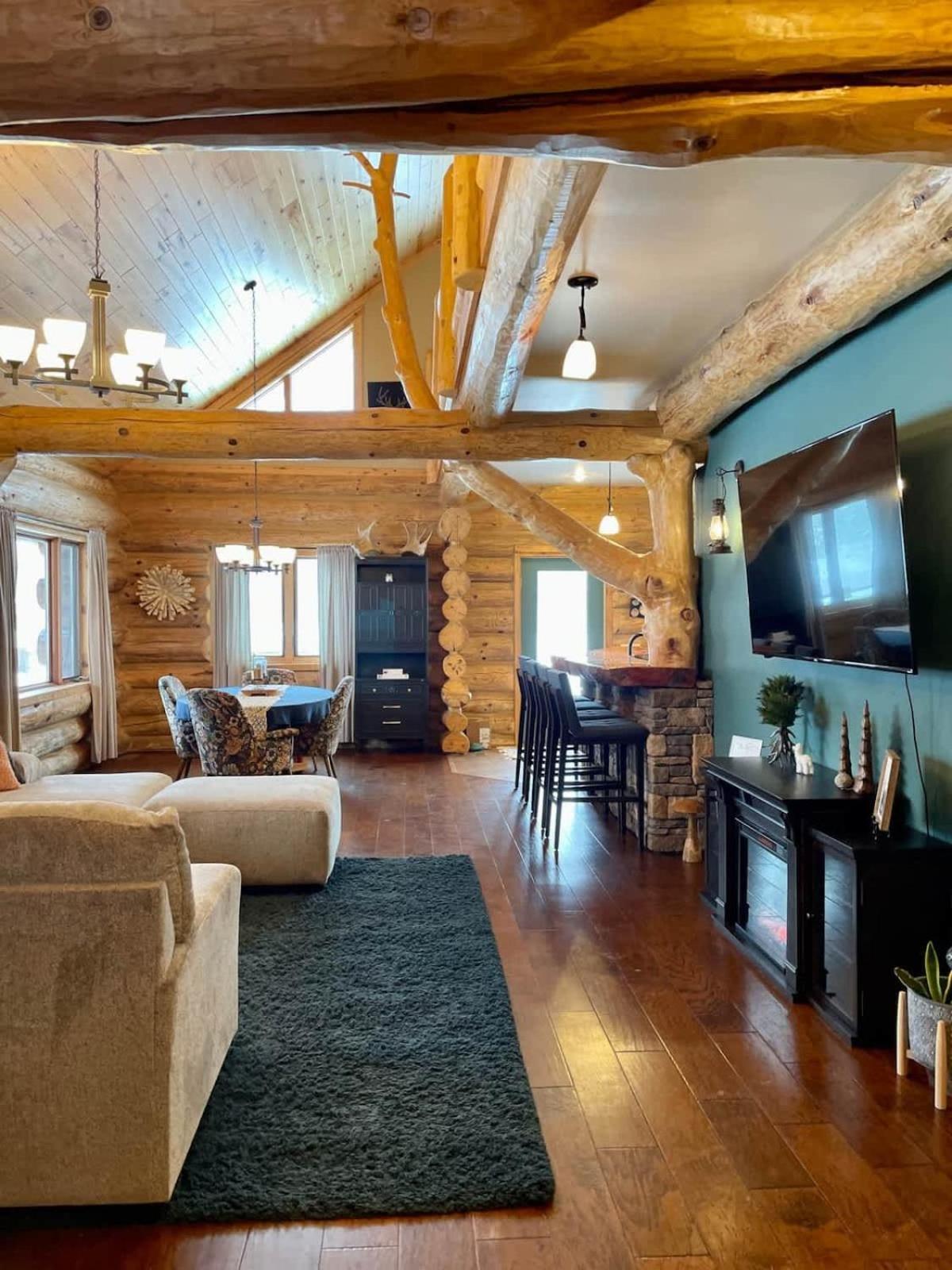 Stunning Log Cabin Getaway At The Hannu Haus Ironwood Exterior photo